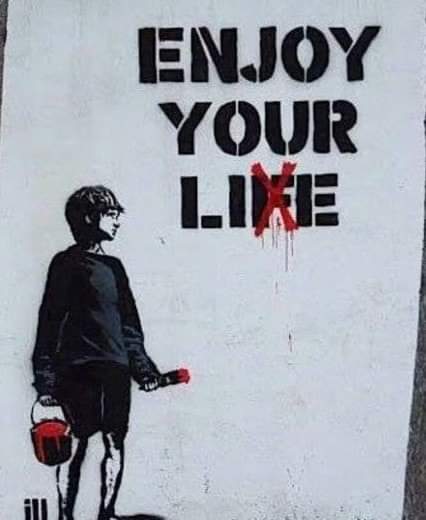 banksy_enjoy_your_liFe.jpg