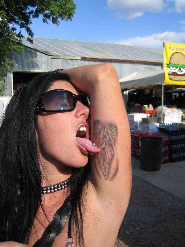 pussy_tattoo.jpg