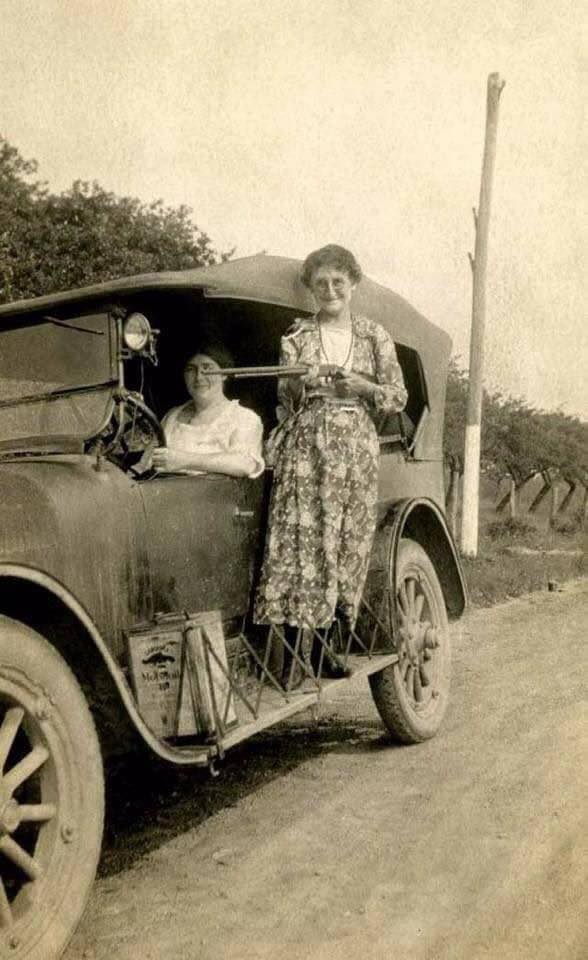 road_rage_in_1920s.jpg