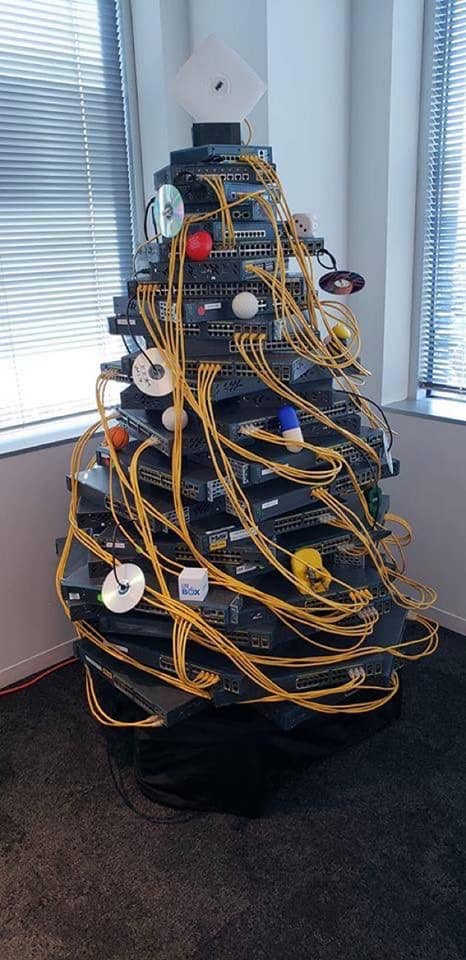 christmas_spanning_tree.jpg