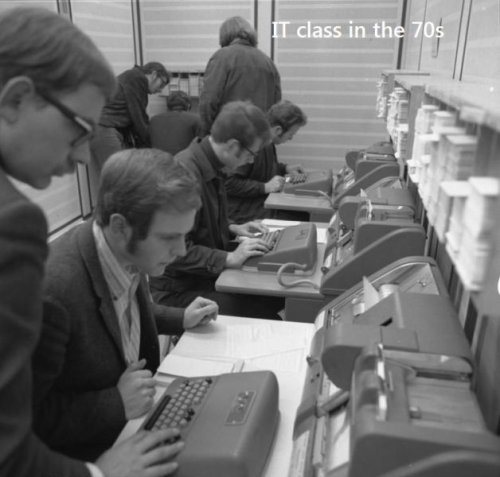 it_class_in_the_70s.jpg