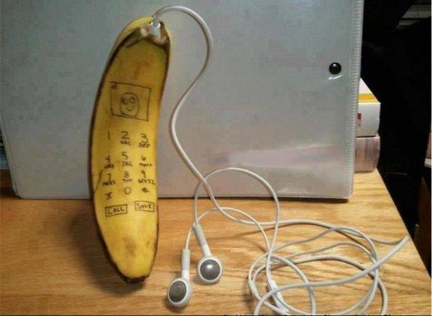 banan_phone.jpg