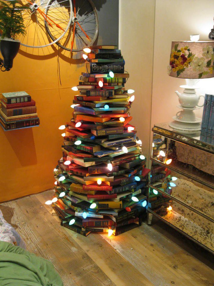 book_christmas_tree.jpg