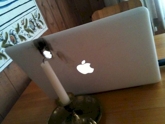 apple_is_not_candle_friendly.jpg