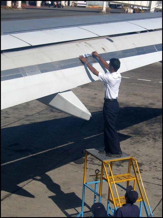 fixing_the_airplane.jpg