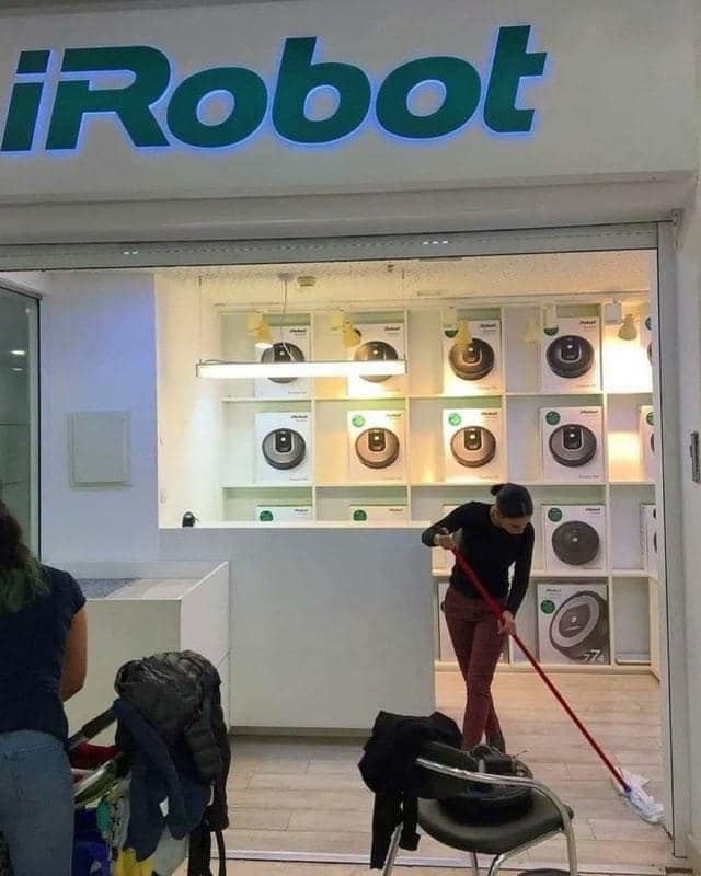 iRobot_cleaning.jpg