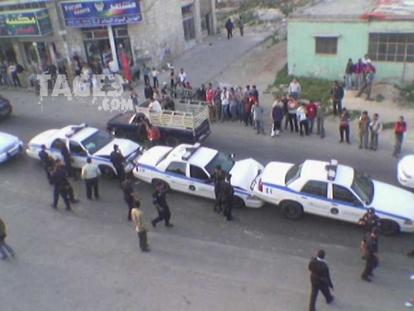 police_cars_in_egypt.jpg