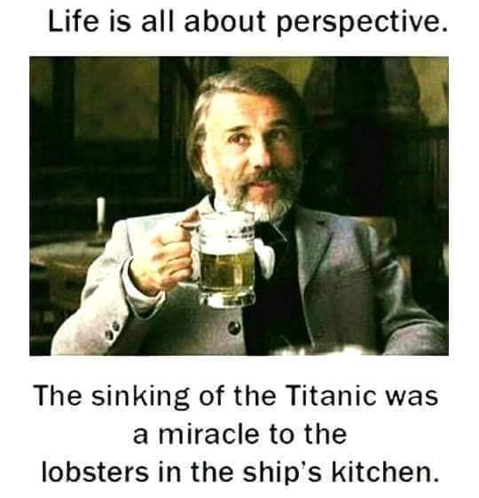 sinking_of_Titanic_and_lobsters_there.jpg