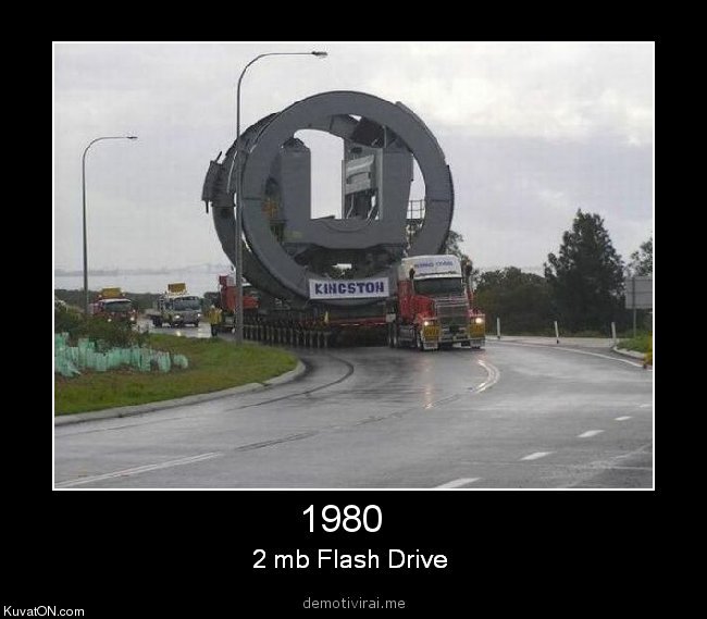 1980_flash_drive.jpg