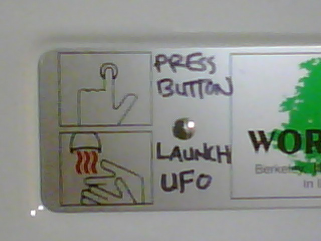 press_button-launch_ufo.jpg
