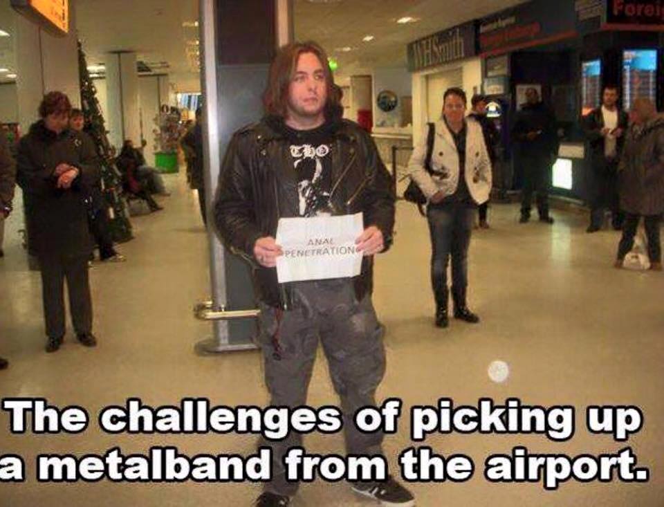 waiting_for_a_metal_band_on_airport.jpg