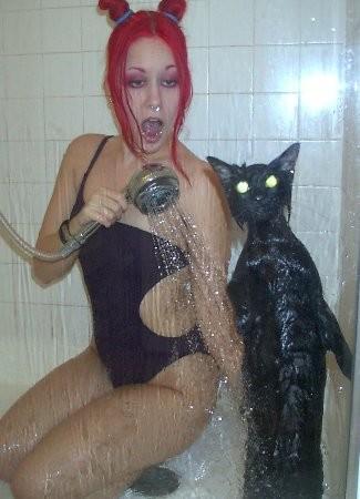 hot_pussy_in_shower_with_girl.jpg