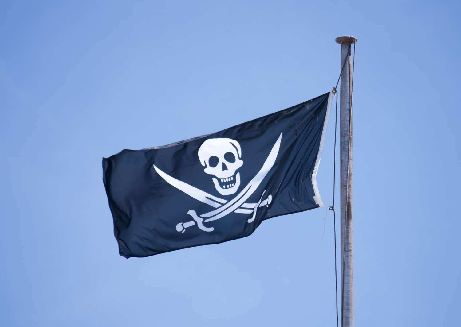 jolly-roger-pirate-flag.jpg