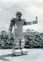 naroda-gleda-robot