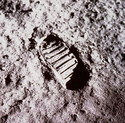 footprint-on-the-moon