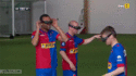 playing-virtual-reality-football