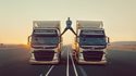 Volvo-Trucks---The-Epic-Split-feat-Van-Damme-Live-Test-6