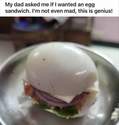 an egg sandwich